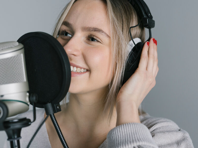 Bild von der Webseite von ams audio media service Produktionsges. mbH & Co. KG